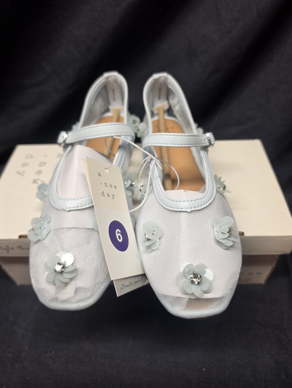 A New Day Floral Mesh Mary Jane Flats Women's Size 6,6.5,& 7.5White Blue NWT
